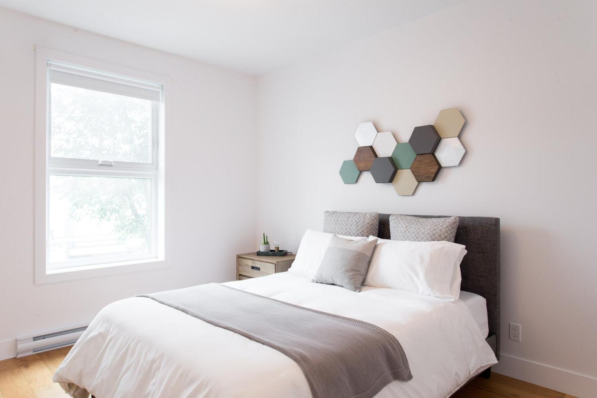 Hip, Stylish Apartment In Little Italy By Den Stays A Montréal Rum bild