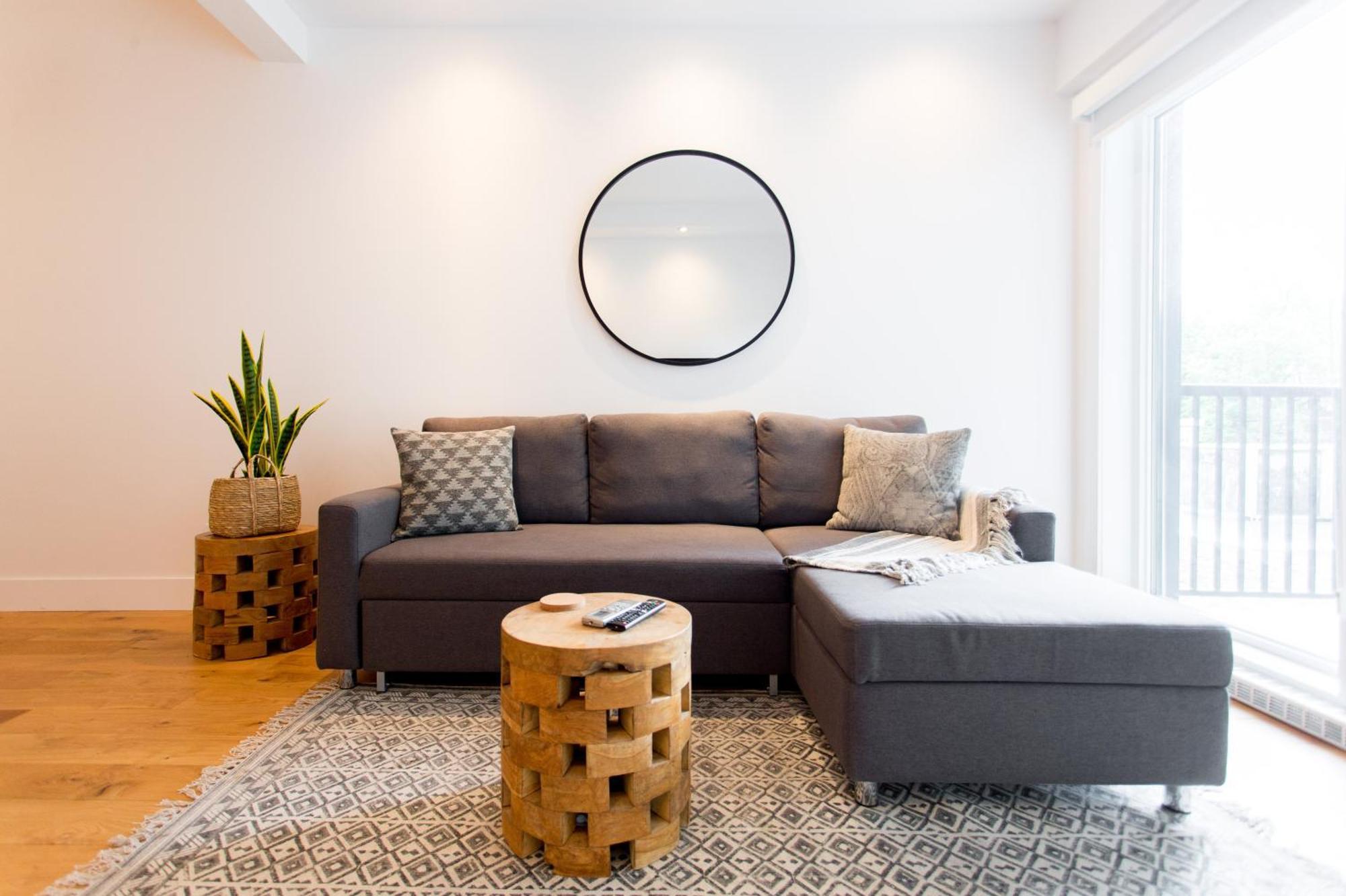 Hip, Stylish Apartment In Little Italy By Den Stays A Montréal Rum bild